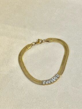 Nordstrom Panacea crystal baguette herringbone chain bracelet gold-plated metal
